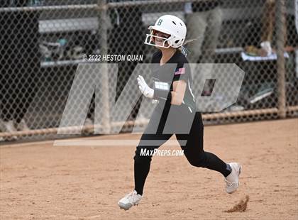 Thumbnail 2 in Bonita vs. Tesoro (CIF-SS D3 Final) photogallery.