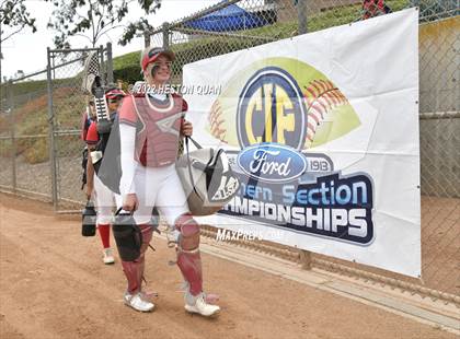 Thumbnail 2 in Bonita vs. Tesoro (CIF-SS D3 Final) photogallery.