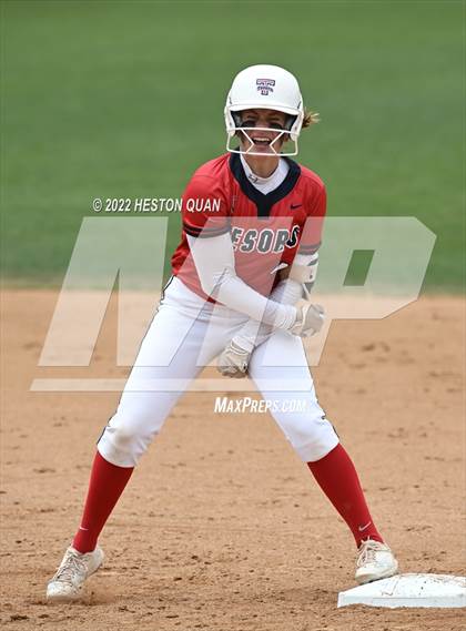 Thumbnail 1 in Bonita vs. Tesoro (CIF-SS D3 Final) photogallery.