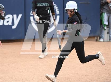 Thumbnail 2 in Bonita vs. Tesoro (CIF-SS D3 Final) photogallery.