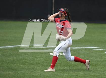 Thumbnail 3 in Bonita vs. Tesoro (CIF-SS D3 Final) photogallery.