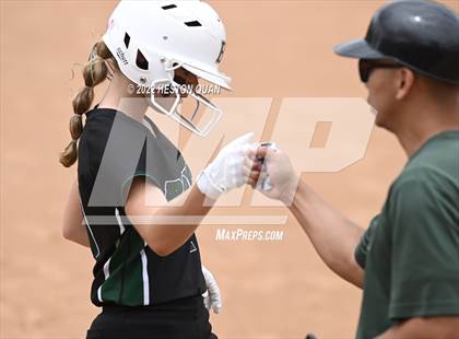 Thumbnail 3 in Bonita vs. Tesoro (CIF-SS D3 Final) photogallery.