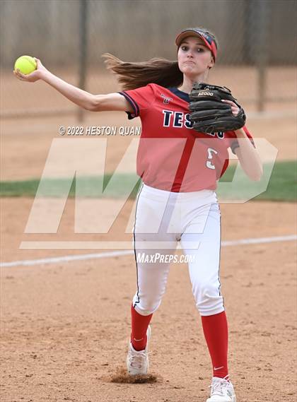 Thumbnail 1 in Bonita vs. Tesoro (CIF-SS D3 Final) photogallery.