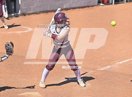 Thumbnail 1 in Uvalde vs San Antonio Memorial (Median Valley Softball Tournament) photogallery.
