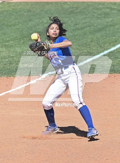 Thumbnail 3 in Uvalde vs San Antonio Memorial (Median Valley Softball Tournament) photogallery.