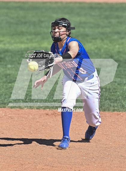 Thumbnail 3 in Uvalde vs San Antonio Memorial (Median Valley Softball Tournament) photogallery.