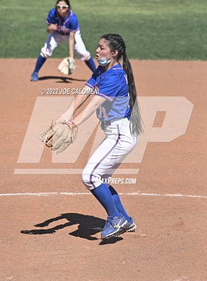 Thumbnail 3 in Uvalde vs San Antonio Memorial (Median Valley Softball Tournament) photogallery.