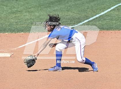 Thumbnail 1 in Uvalde vs San Antonio Memorial (Median Valley Softball Tournament) photogallery.