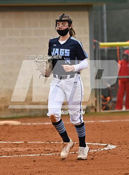 Thumbnail 3 in Johnson vs Boerne-Champion (NEISD Tournament) photogallery.