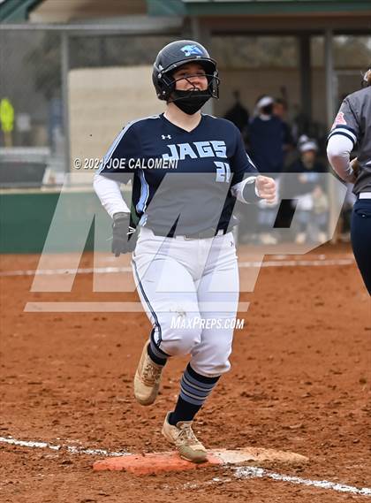 Thumbnail 1 in Johnson vs Boerne-Champion (NEISD Tournament) photogallery.