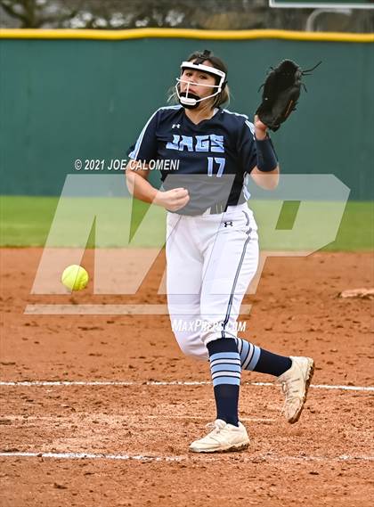 Thumbnail 3 in Johnson vs Boerne-Champion (NEISD Tournament) photogallery.