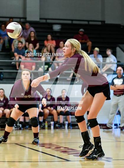 Thumbnail 1 in Harmony Grove @ Perryville photogallery.