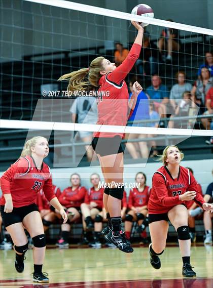 Thumbnail 1 in Harmony Grove @ Perryville photogallery.