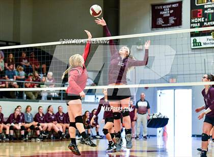 Thumbnail 2 in Harmony Grove @ Perryville photogallery.