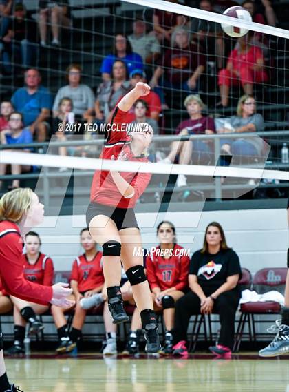 Thumbnail 2 in Harmony Grove @ Perryville photogallery.