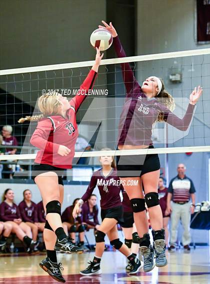 Thumbnail 3 in Harmony Grove @ Perryville photogallery.