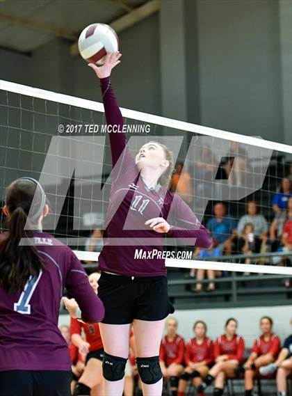 Thumbnail 2 in Harmony Grove @ Perryville photogallery.