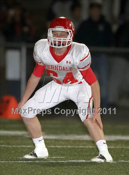 Thumbnail 3 in Ferndale vs. Salesian (CIF NCS D4 Final) photogallery.