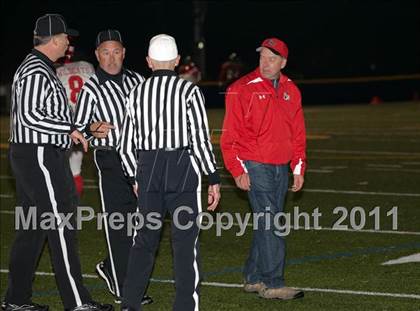 Thumbnail 2 in Ferndale vs. Salesian (CIF NCS D4 Final) photogallery.