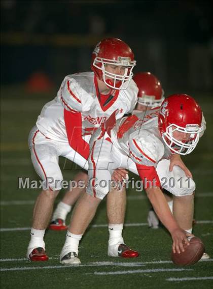 Thumbnail 3 in Ferndale vs. Salesian (CIF NCS D4 Final) photogallery.