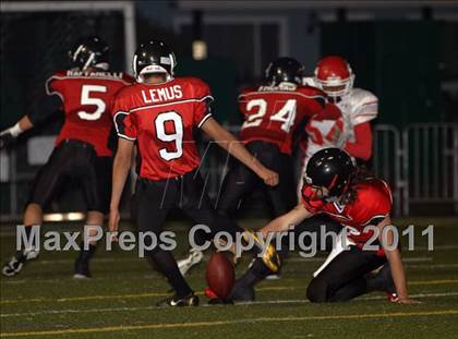 Thumbnail 3 in Ferndale vs. Salesian (CIF NCS D4 Final) photogallery.