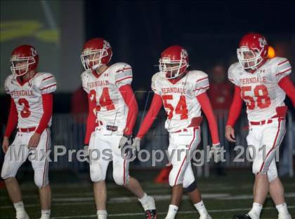 Thumbnail 1 in Ferndale vs. Salesian (CIF NCS D4 Final) photogallery.