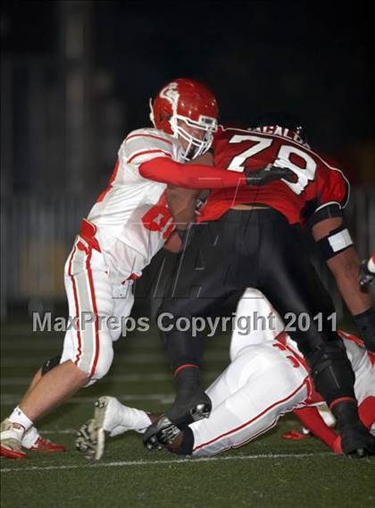 Thumbnail 3 in Ferndale vs. Salesian (CIF NCS D4 Final) photogallery.