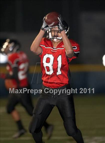 Thumbnail 1 in Ferndale vs. Salesian (CIF NCS D4 Final) photogallery.
