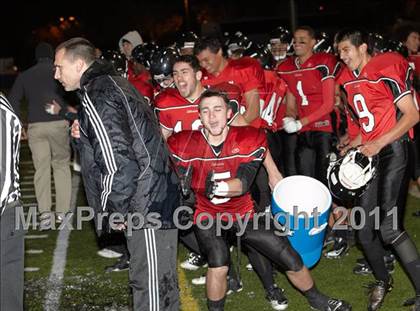 Thumbnail 1 in Ferndale vs. Salesian (CIF NCS D4 Final) photogallery.