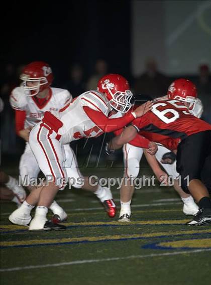 Thumbnail 1 in Ferndale vs. Salesian (CIF NCS D4 Final) photogallery.