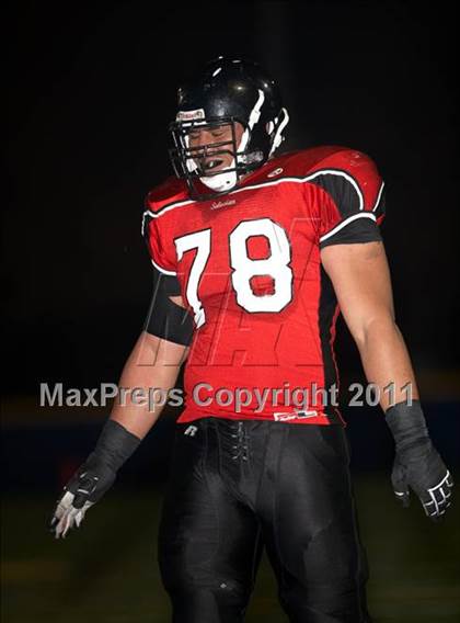 Thumbnail 3 in Ferndale vs. Salesian (CIF NCS D4 Final) photogallery.