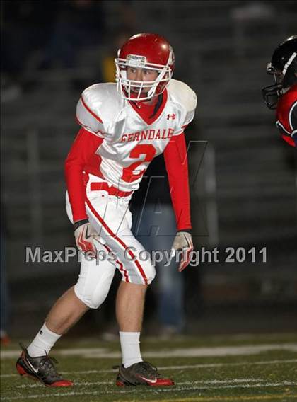 Thumbnail 2 in Ferndale vs. Salesian (CIF NCS D4 Final) photogallery.