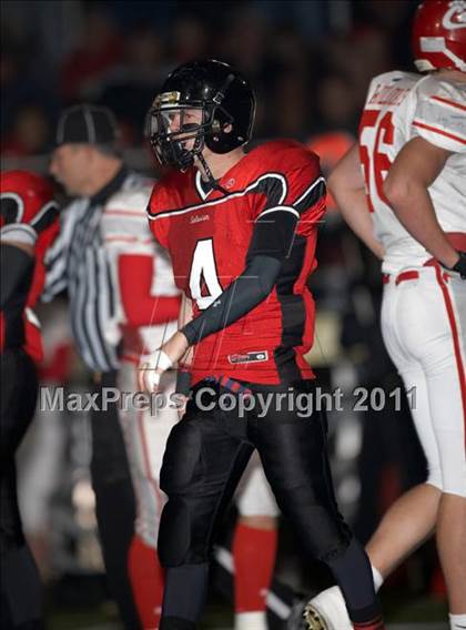 Thumbnail 1 in Ferndale vs. Salesian (CIF NCS D4 Final) photogallery.