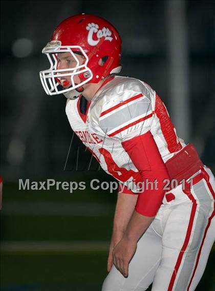Thumbnail 2 in Ferndale vs. Salesian (CIF NCS D4 Final) photogallery.