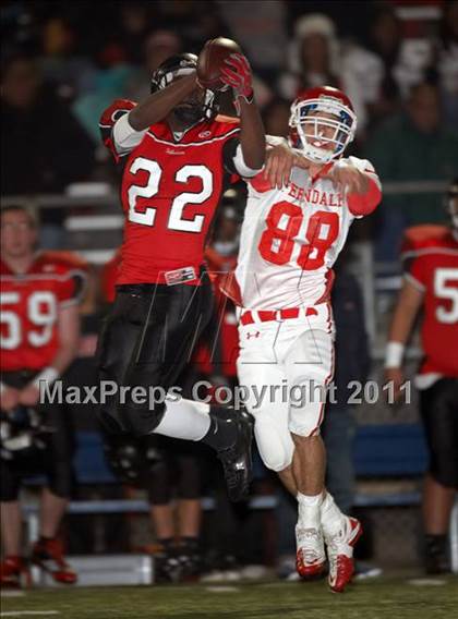 Thumbnail 2 in Ferndale vs. Salesian (CIF NCS D4 Final) photogallery.