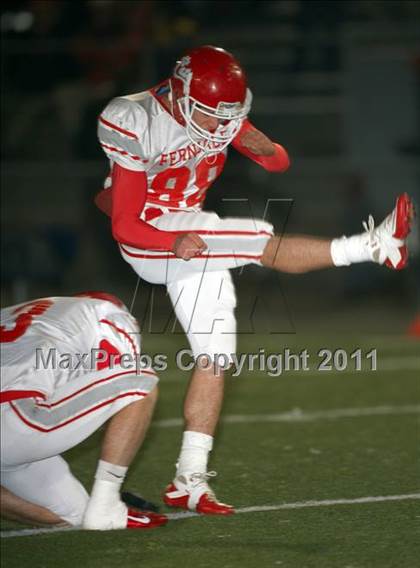 Thumbnail 2 in Ferndale vs. Salesian (CIF NCS D4 Final) photogallery.