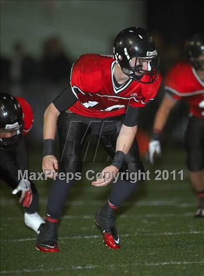 Thumbnail 1 in Ferndale vs. Salesian (CIF NCS D4 Final) photogallery.