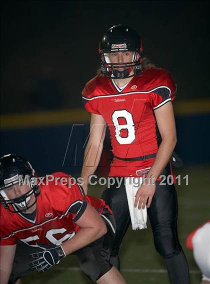 Thumbnail 3 in Ferndale vs. Salesian (CIF NCS D4 Final) photogallery.