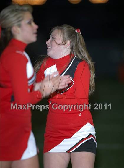 Thumbnail 2 in Ferndale vs. Salesian (CIF NCS D4 Final) photogallery.