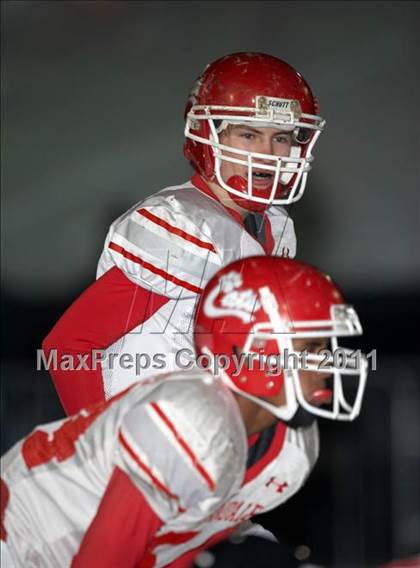Thumbnail 1 in Ferndale vs. Salesian (CIF NCS D4 Final) photogallery.