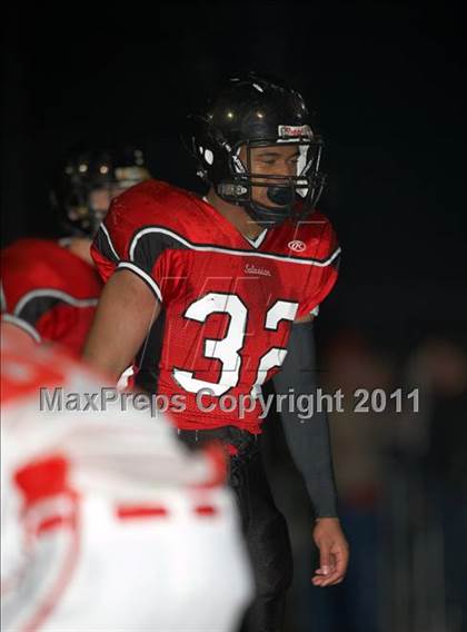 Thumbnail 2 in Ferndale vs. Salesian (CIF NCS D4 Final) photogallery.
