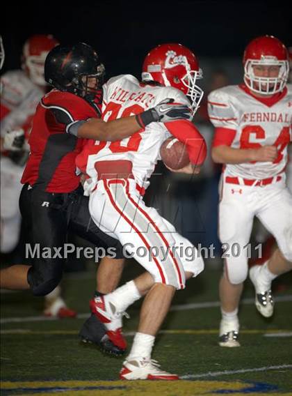 Thumbnail 3 in Ferndale vs. Salesian (CIF NCS D4 Final) photogallery.