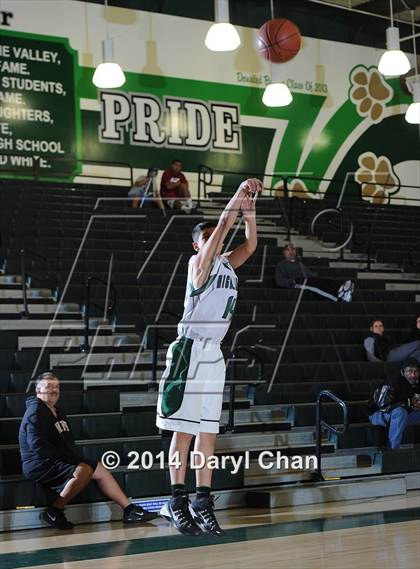 Thumbnail 1 in Upland vs Sylmar (San Gabriel Tournament) photogallery.