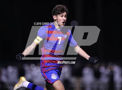 Thumbnail 3 in McQuaid Jesuit @ Fairport (Section 5 Class AA Final) photogallery.