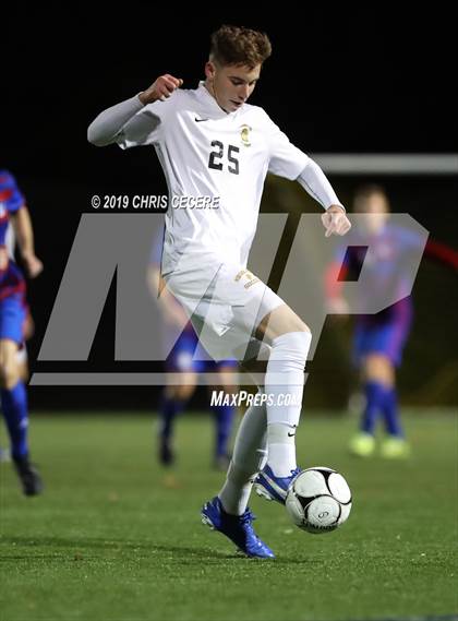 Thumbnail 3 in McQuaid Jesuit @ Fairport (Section 5 Class AA Final) photogallery.