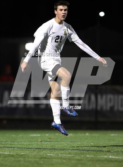 Thumbnail 3 in McQuaid Jesuit @ Fairport (Section 5 Class AA Final) photogallery.