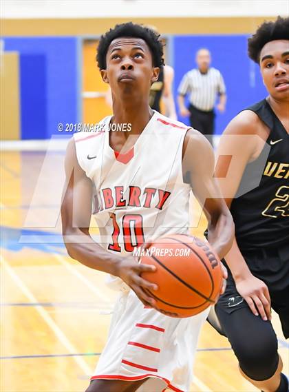 Thumbnail 3 in Verrado vs. Liberty (Sunnyslope Hoopsgiving Tournament) photogallery.