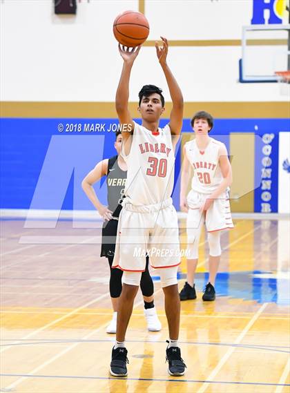 Thumbnail 2 in Verrado vs. Liberty (Sunnyslope Hoopsgiving Tournament) photogallery.