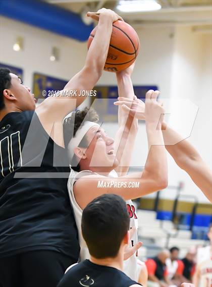 Thumbnail 3 in Verrado vs. Liberty (Sunnyslope Hoopsgiving Tournament) photogallery.