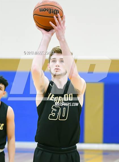 Thumbnail 2 in Verrado vs. Liberty (Sunnyslope Hoopsgiving Tournament) photogallery.